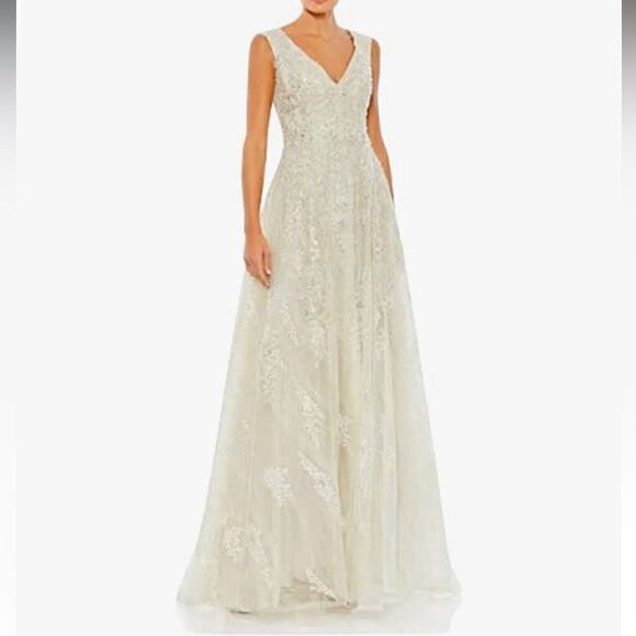 Mac Duggal 20312 Sleeveless Dress for Evening - in Color PEARL - Picture 1 of 4